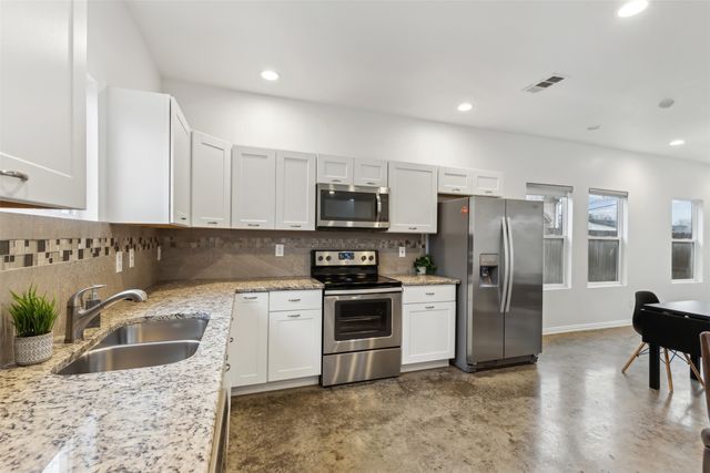 3314 Pueblo Street, Dallas, TX 75212