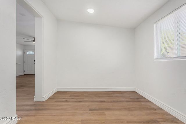 501 E MADDEN Drive, Avondale, AZ 85323