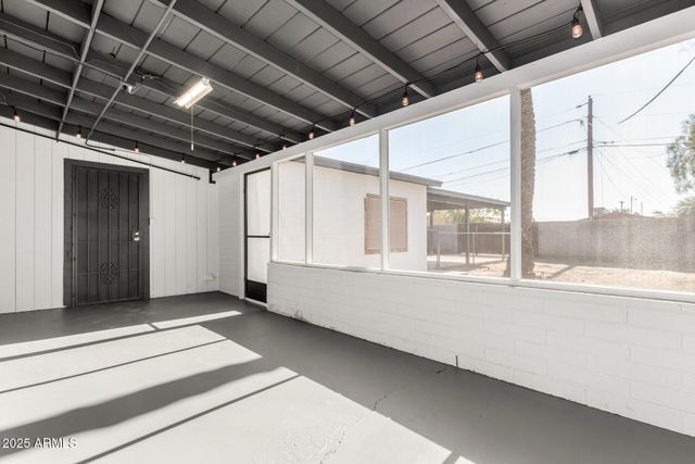 501 E MADDEN Drive, Avondale, AZ 85323