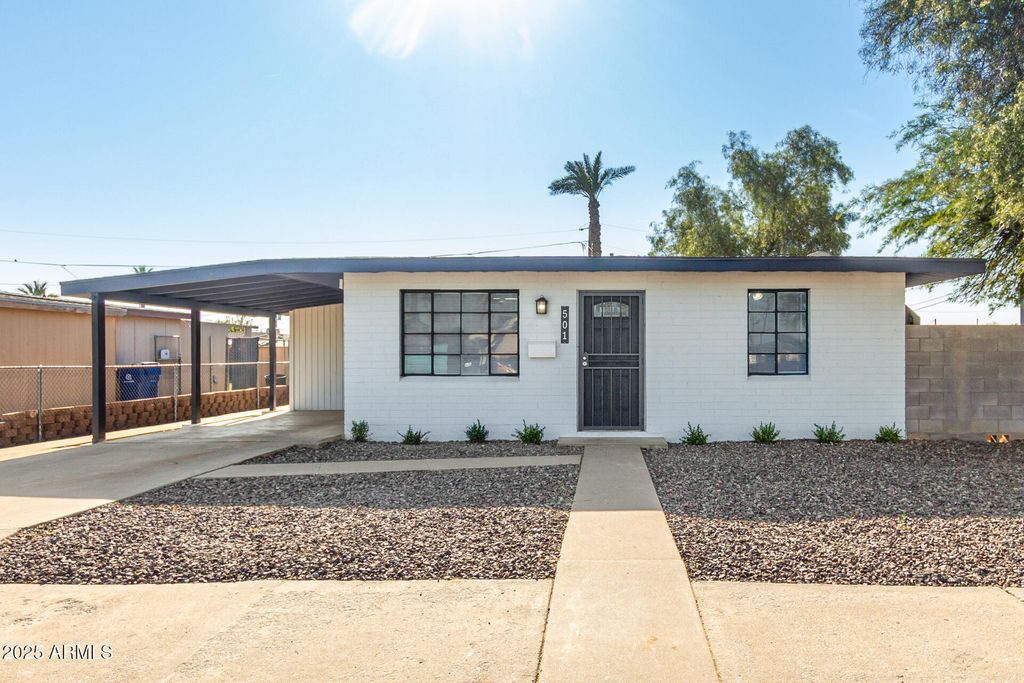 501 E MADDEN Drive, Avondale, AZ 85323