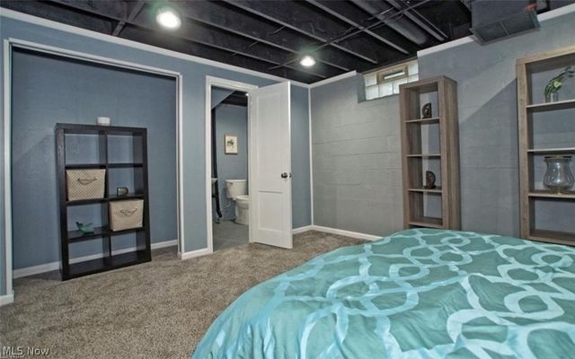 428 Aqueduct Street, Akron, OH 44303