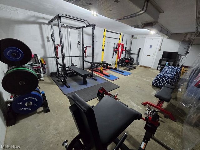 428 Aqueduct Street, Akron, OH 44303