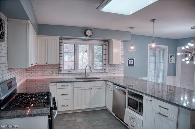 428 Aqueduct Street, Akron, OH 44303