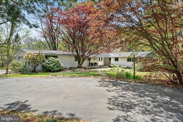 104 NEPTUNE DR, Newark, DE 19711