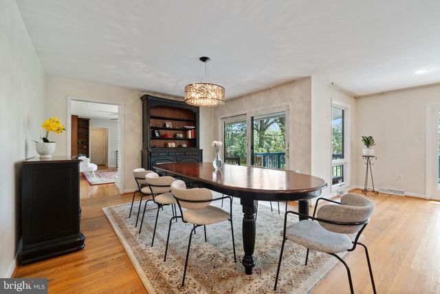 104 NEPTUNE DR, Newark, DE 19711