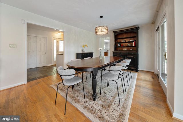 104 NEPTUNE DR, Newark, DE 19711