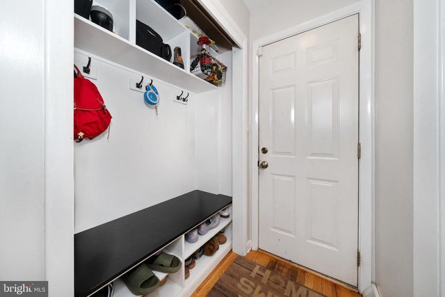 104 NEPTUNE DR, Newark, DE 19711