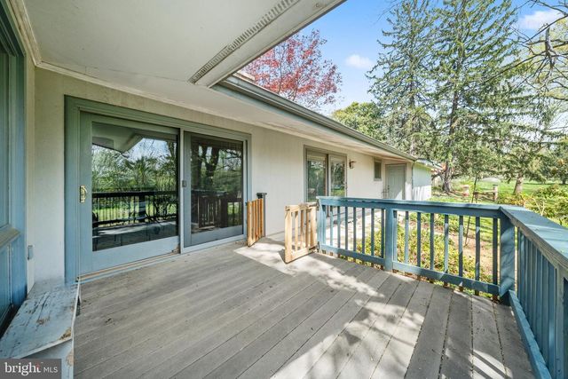 104 NEPTUNE DR, Newark, DE 19711