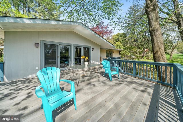 104 NEPTUNE DR, Newark, DE 19711