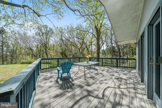 104 NEPTUNE DR, Newark, DE 19711