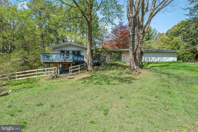 104 NEPTUNE DR, Newark, DE 19711
