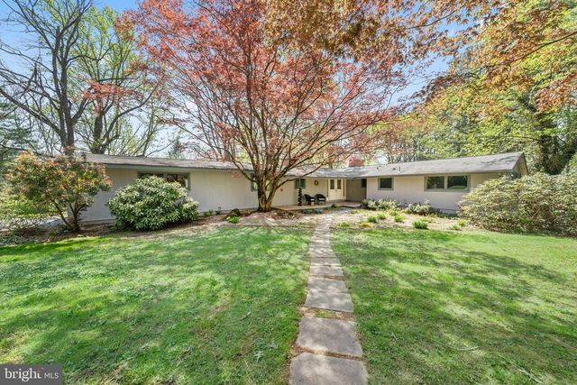 104 NEPTUNE DR, Newark, DE 19711