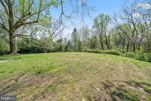 104 NEPTUNE DR, Newark, DE 19711