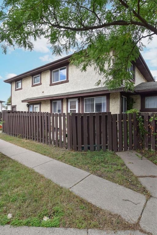 6410 83rd Court N, Brooklyn Park, MN 55445