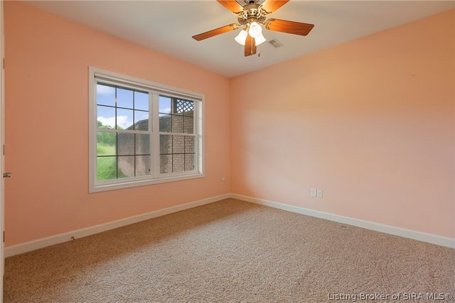 213 Colonels Way W, Henryville, IN 47126