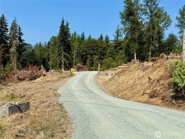 27413 Old Pipeline Road, Monroe, WA 98272