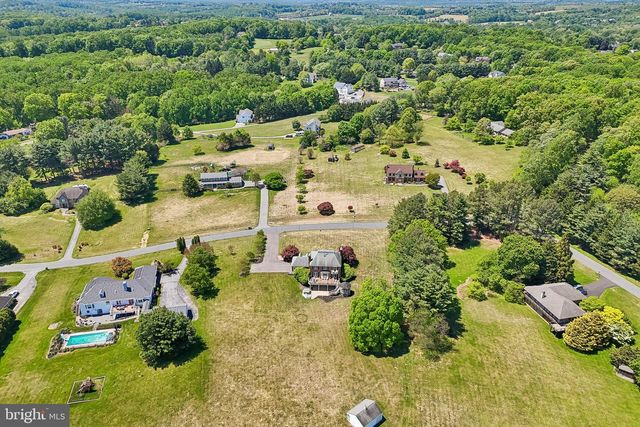 23021 WILD HUNT DR, Gaithersburg, MD 20882