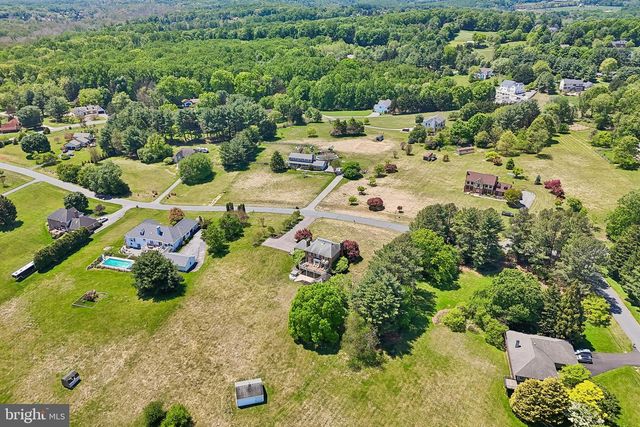 23021 WILD HUNT DR, Gaithersburg, MD 20882
