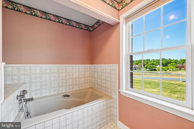 23021 WILD HUNT DR, Gaithersburg, MD 20882
