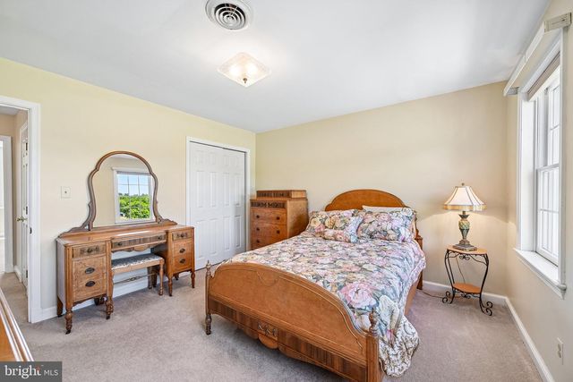23021 WILD HUNT DR, Gaithersburg, MD 20882