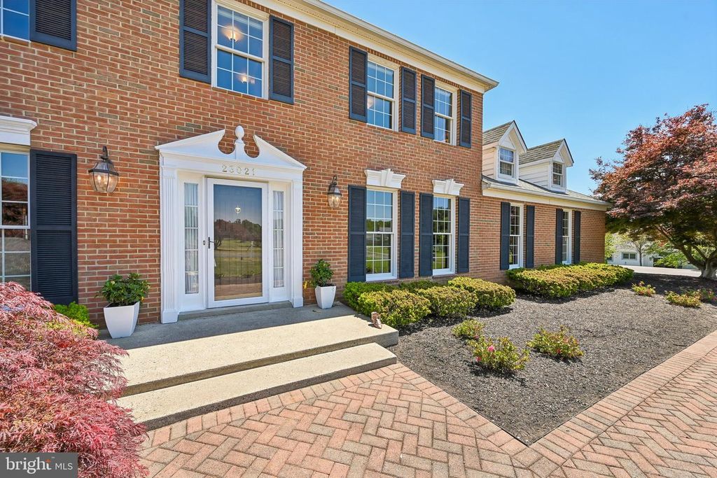 Image 107 of property listing at 23021 WILD HUNT DR, Gaithersburg, MD 20882