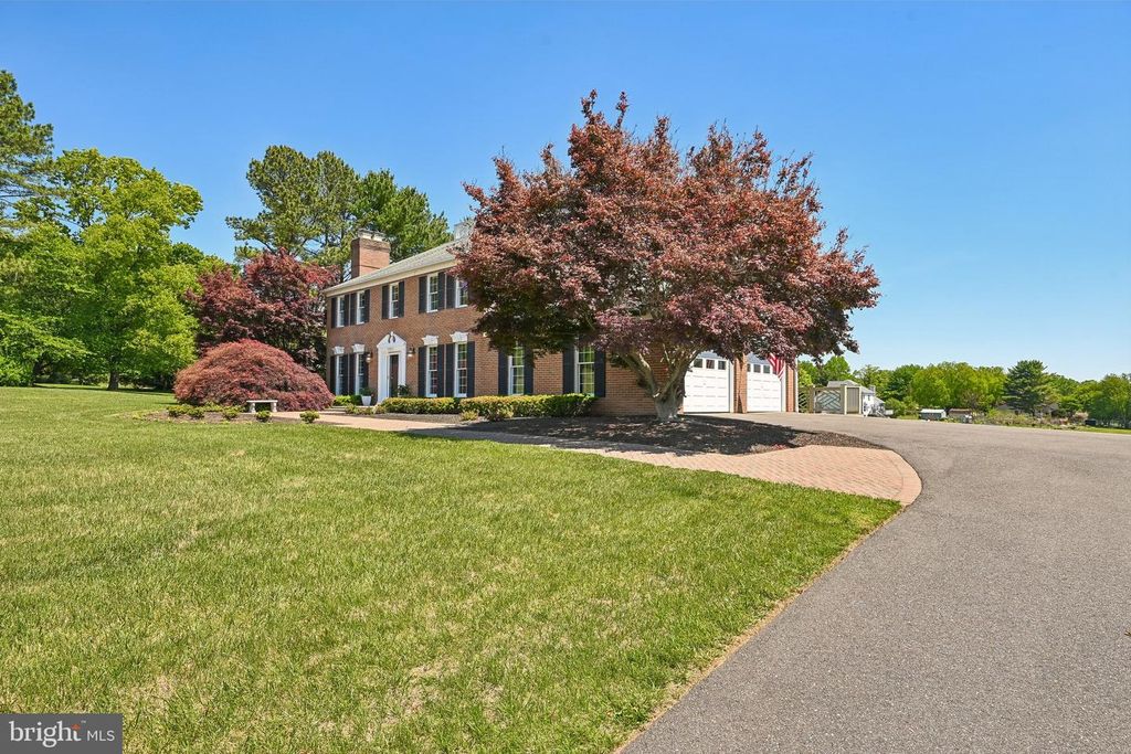 Image 113 of property listing at 23021 WILD HUNT DR, Gaithersburg, MD 20882