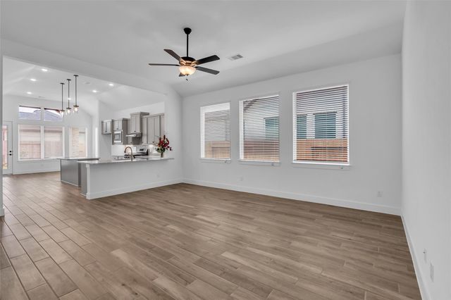 143 Afton June Drive, Rosenberg, TX 77471