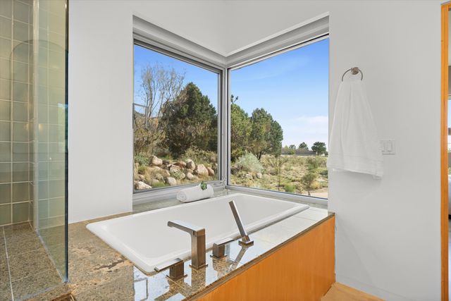 13412 Osage Orange Road NE, Albuquerque, NM 87111