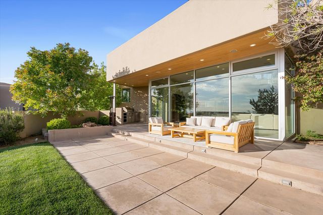 13412 Osage Orange Road NE, Albuquerque, NM 87111