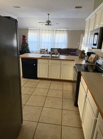 336 Mystic River Trail, Fort Worth, TX 76131