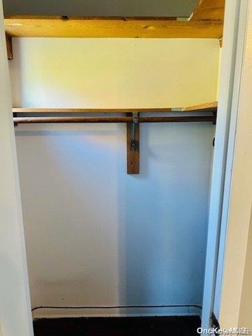 66 Folsom Avenue, Huntington Station, NY 11746