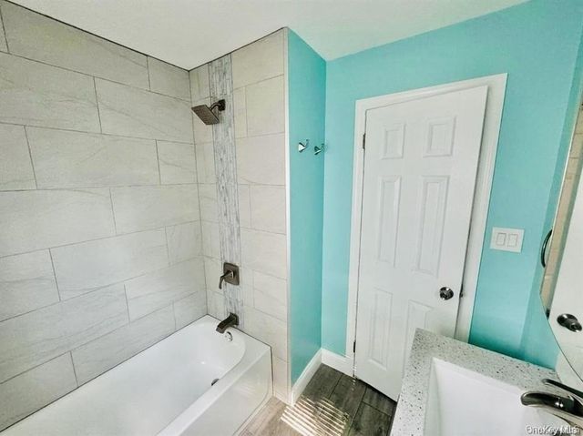 66 Folsom Avenue, Huntington Station, NY 11746