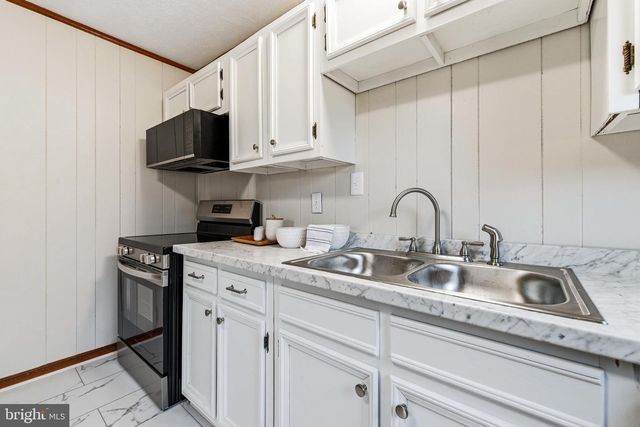 126 WELSH PARK PL, Lexington, VA 24450