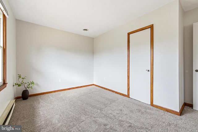 126 WELSH PARK PL, Lexington, VA 24450