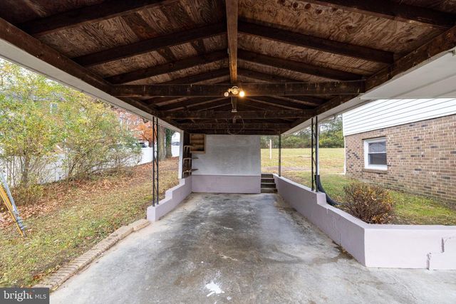 126 WELSH PARK PL, Lexington, VA 24450