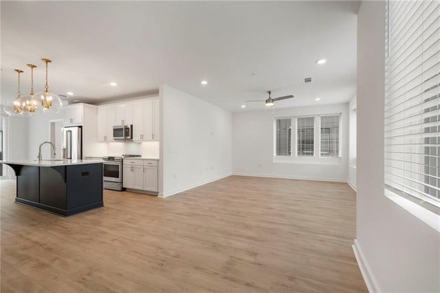 388 Pratt SE Drive 2113, Atlanta, GA 30315