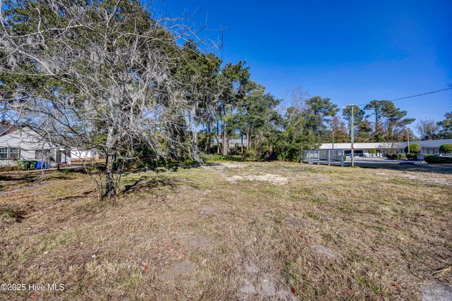 4213 Princess Place Drive, Wilmington, NC 28405