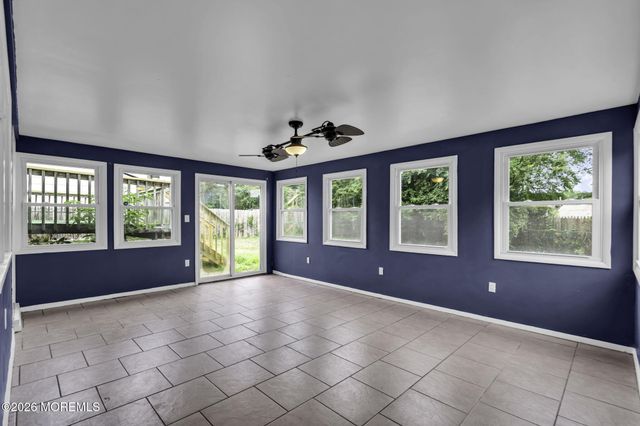 102 Buckhorn Lake Court, Little Egg Harbor, NJ 08087