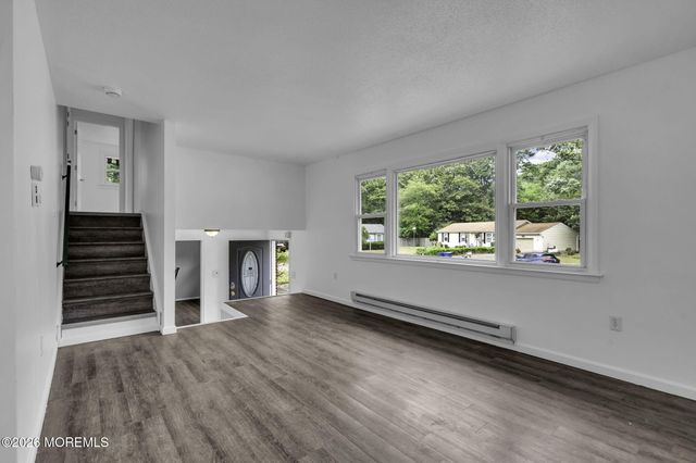 102 Buckhorn Lake Court, Little Egg Harbor, NJ 08087