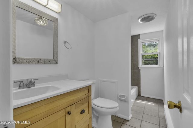 102 Buckhorn Lake Court, Little Egg Harbor, NJ 08087