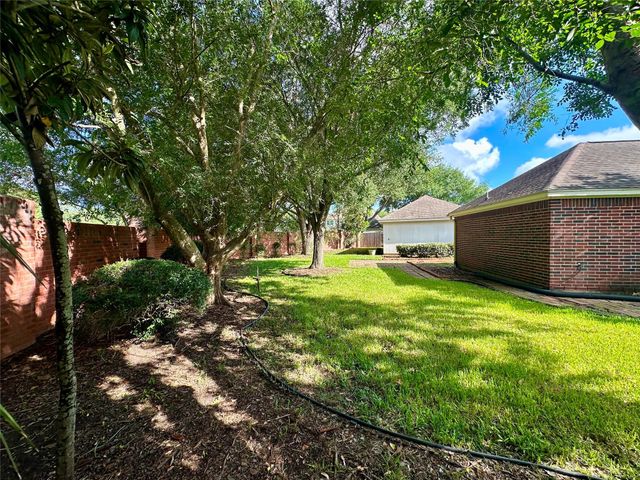 1318 Cedar Terrace Court, Sugar Land, TX 77479
