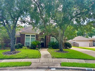 1318 Cedar Terrace Court, Sugar Land, TX 77479