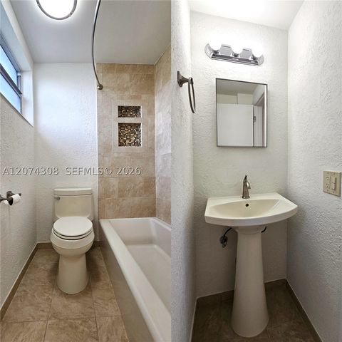 650 Coral Way 404, Coral Gables, FL 33134
