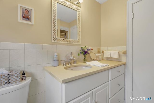 236 Cross Street, Middletown, CT 06457