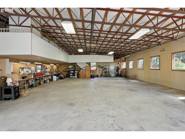 112 N SENTOSA LAKE Rd, Tygh Valley, OR 97063