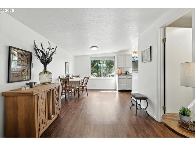 112 N SENTOSA LAKE Rd, Tygh Valley, OR 97063