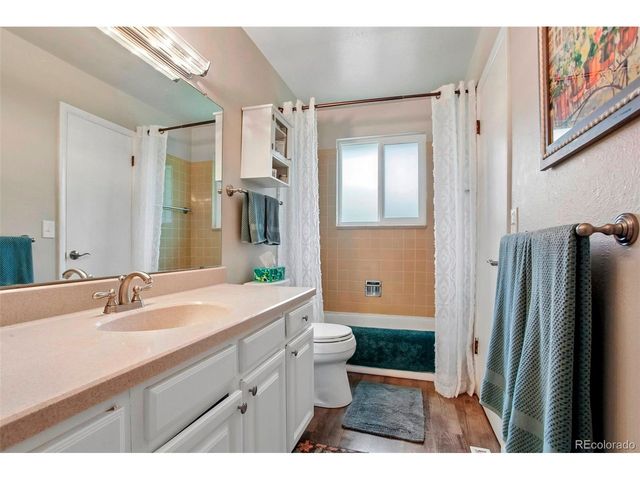 454 W Acoma Dr, Littleton, CO 80120