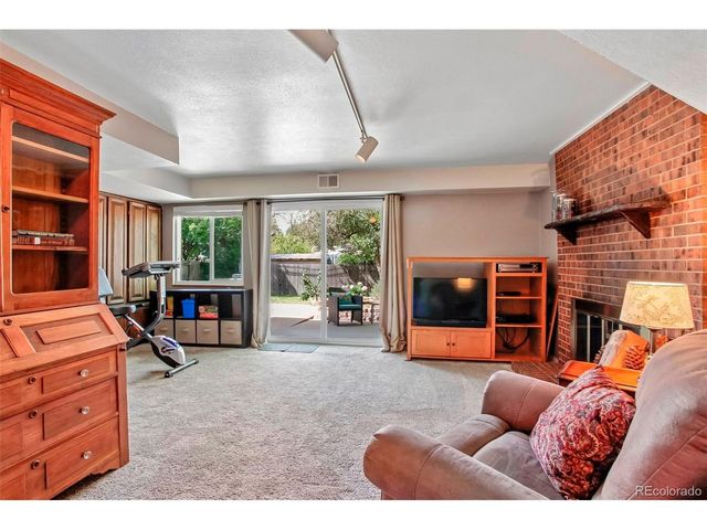 454 W Acoma Dr, Littleton, CO 80120