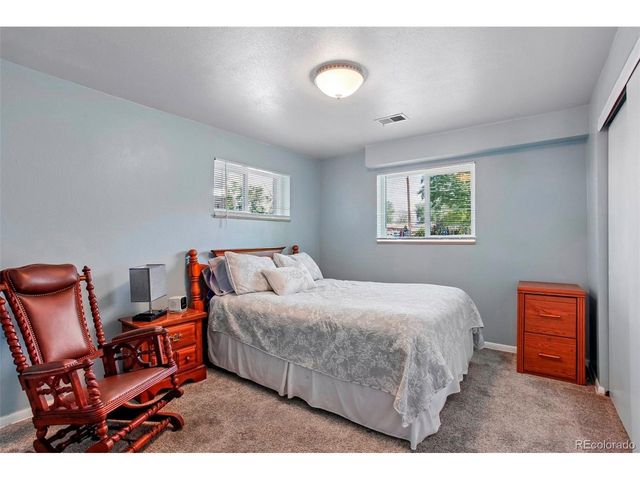 454 W Acoma Dr, Littleton, CO 80120