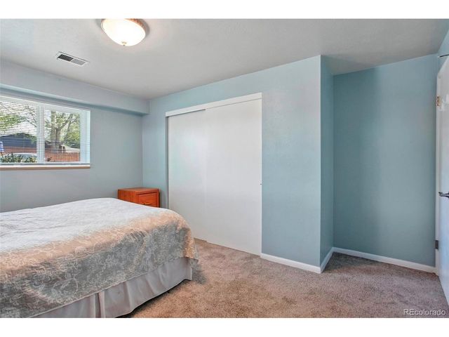 454 W Acoma Dr, Littleton, CO 80120